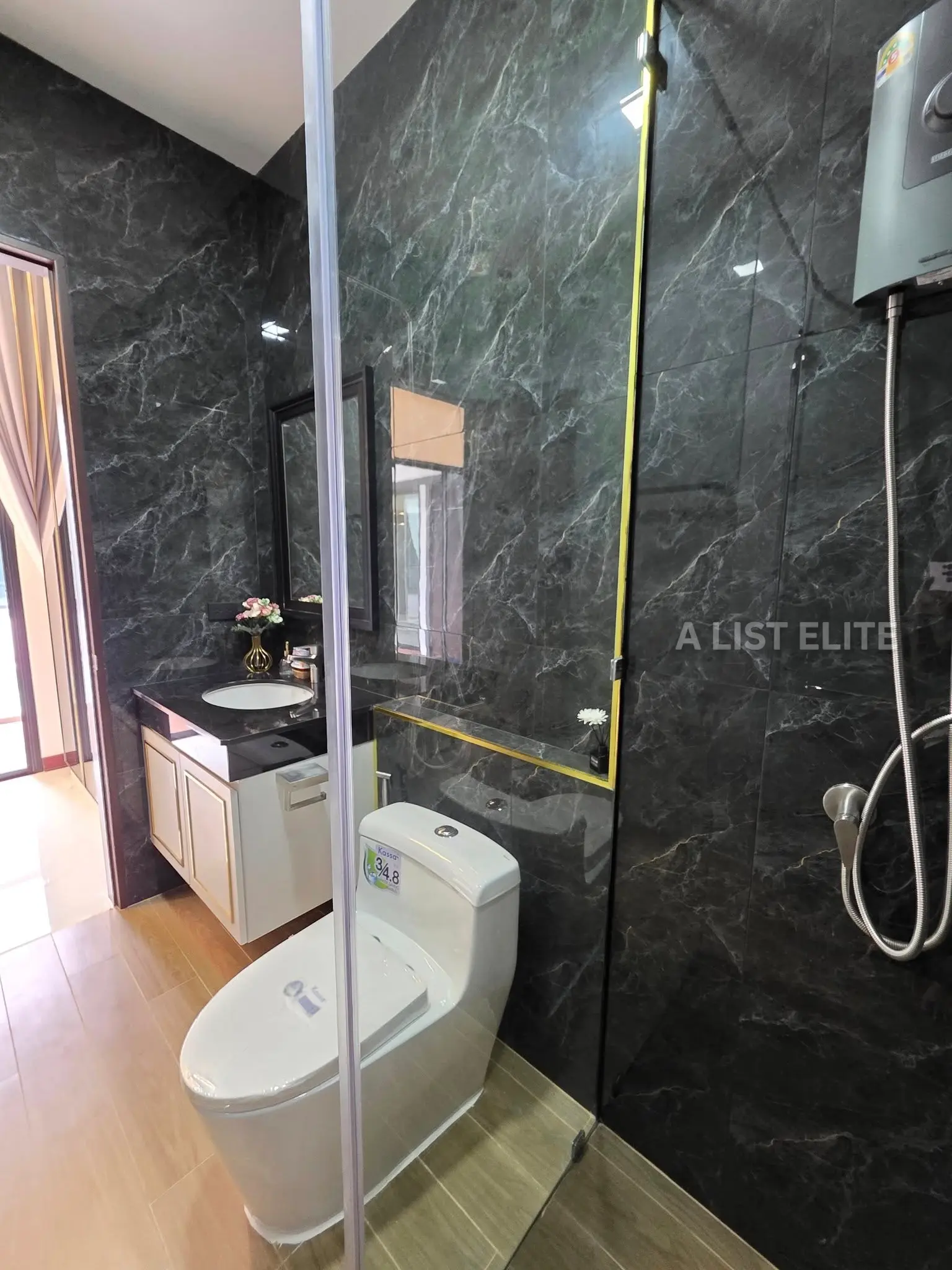 ขายพูลวิลล่า 3 ห้องนอน 4 ห้องน้ำ พัทยา ใกล้อ่างมาบประชัน