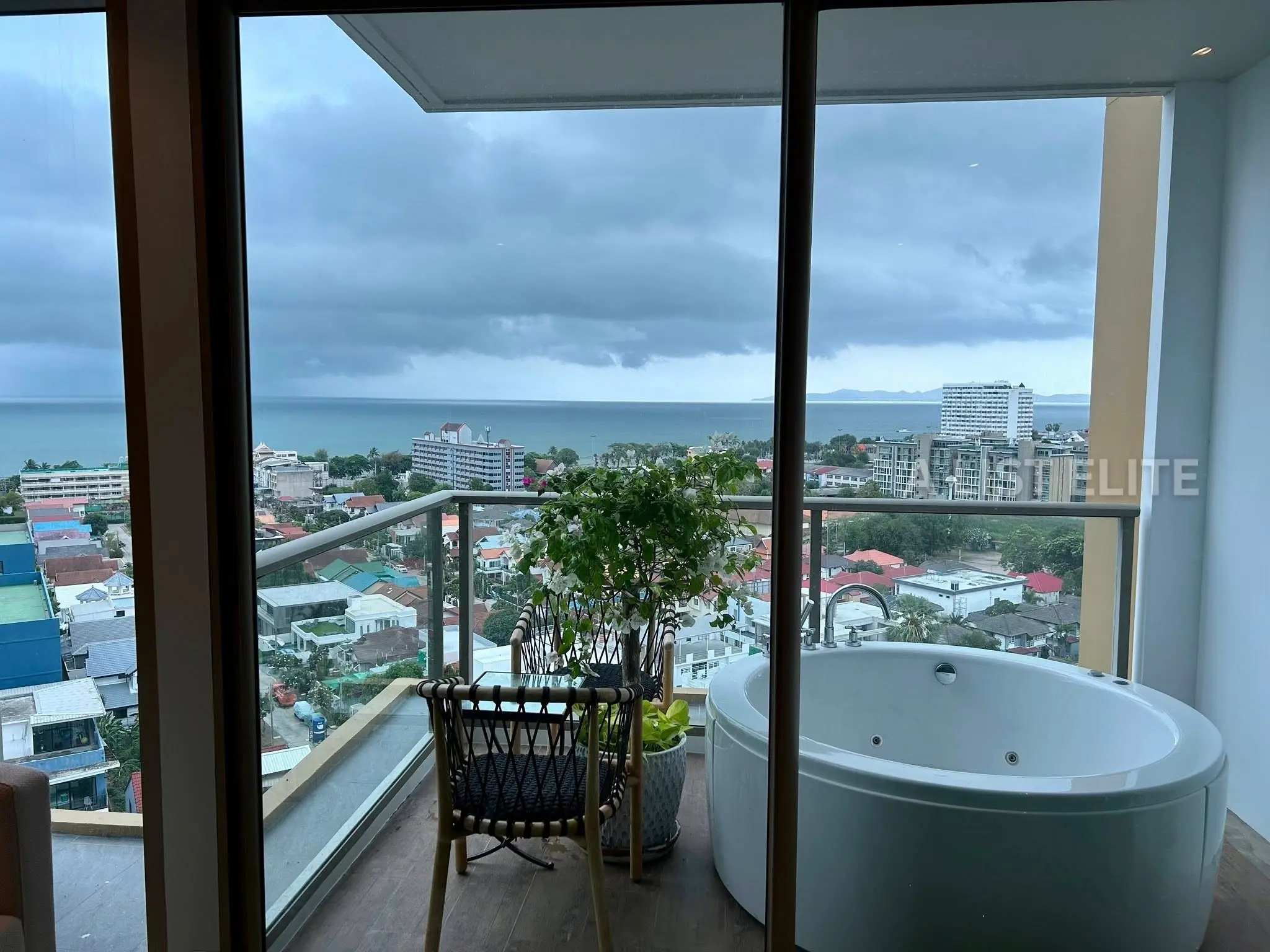 1 Bedroom 1 Bathroom Condo in Riviera Ocean Drive – Jomtien