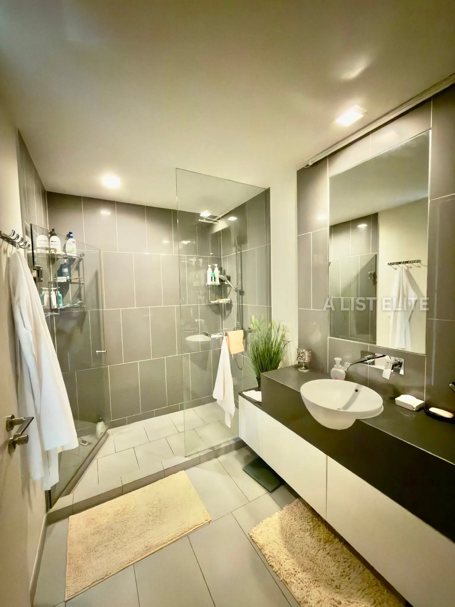 คอนโด 1 ห้องนอน 1 ห้องน้ำ โครงการซายร์ วงศ์อมาตย์ พัทยา