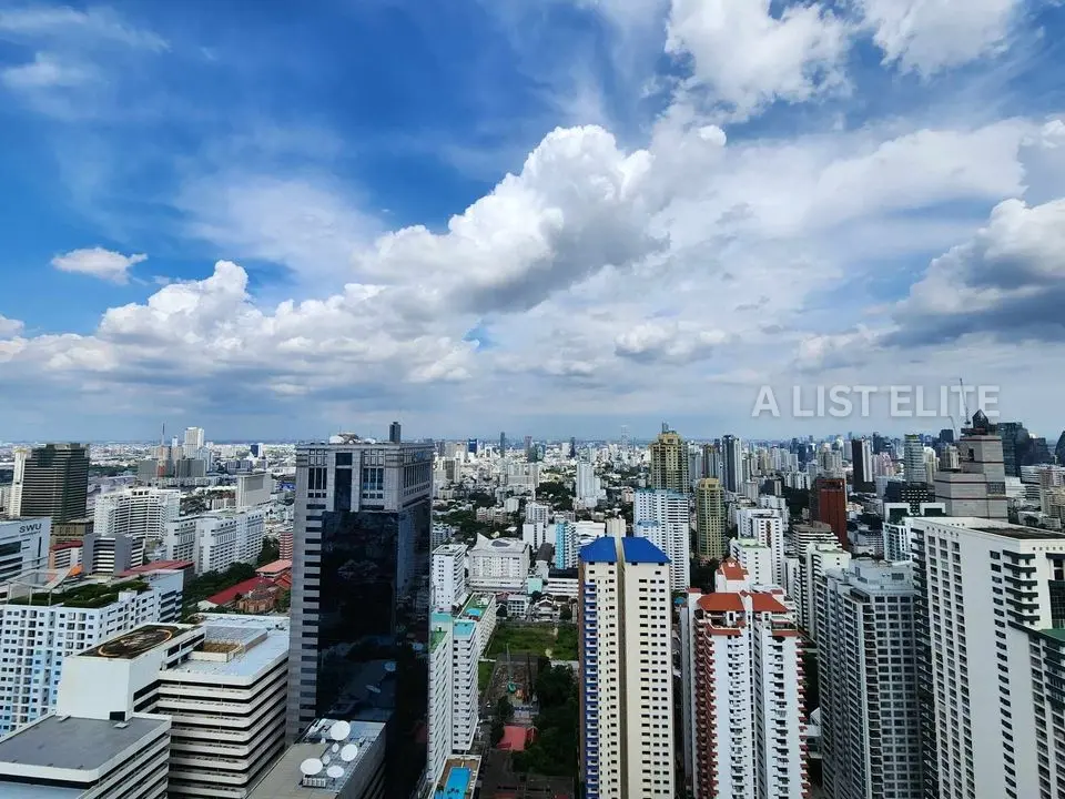 ดิ เอส อโศก