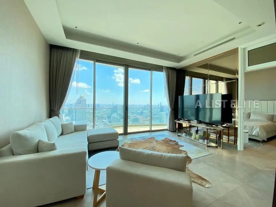 THE RESIDENCES AT MANDARIN ORIENTAL