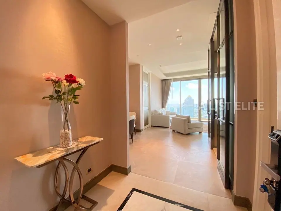 THE RESIDENCES AT MANDARIN ORIENTAL