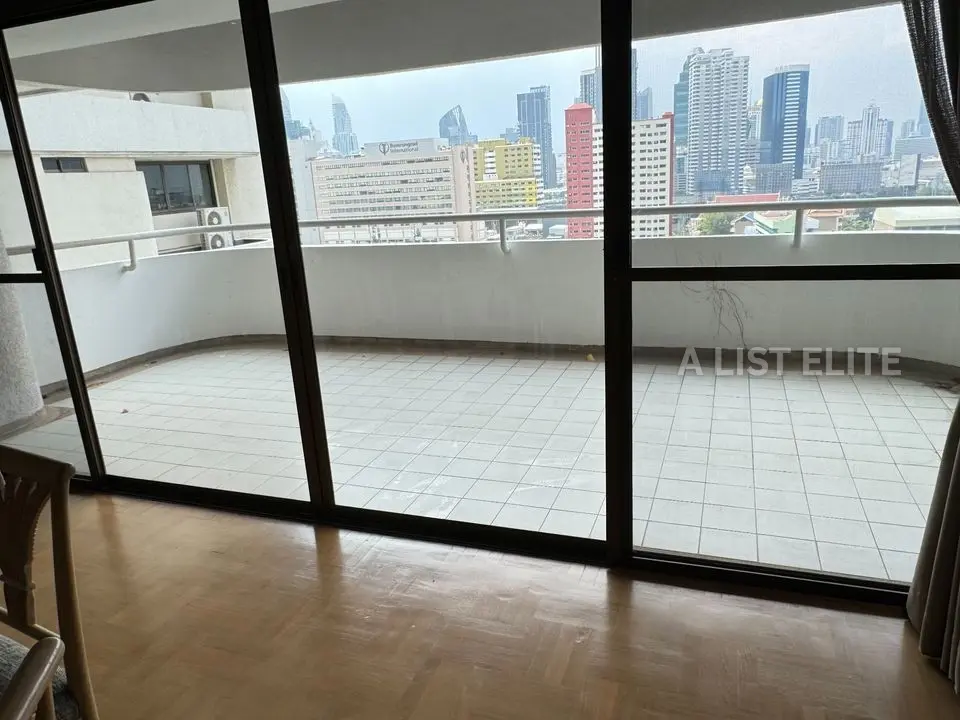Tower Park Condo