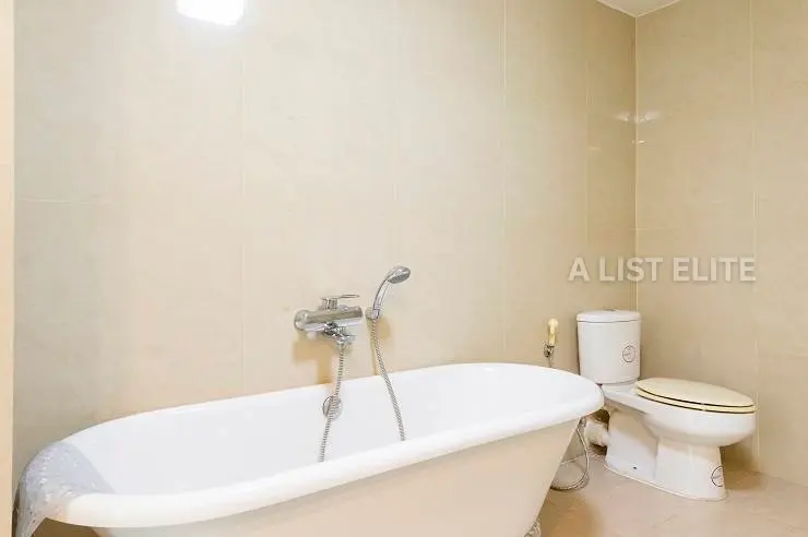 ELITEIT240015 Baan Sathorn Chaopraya