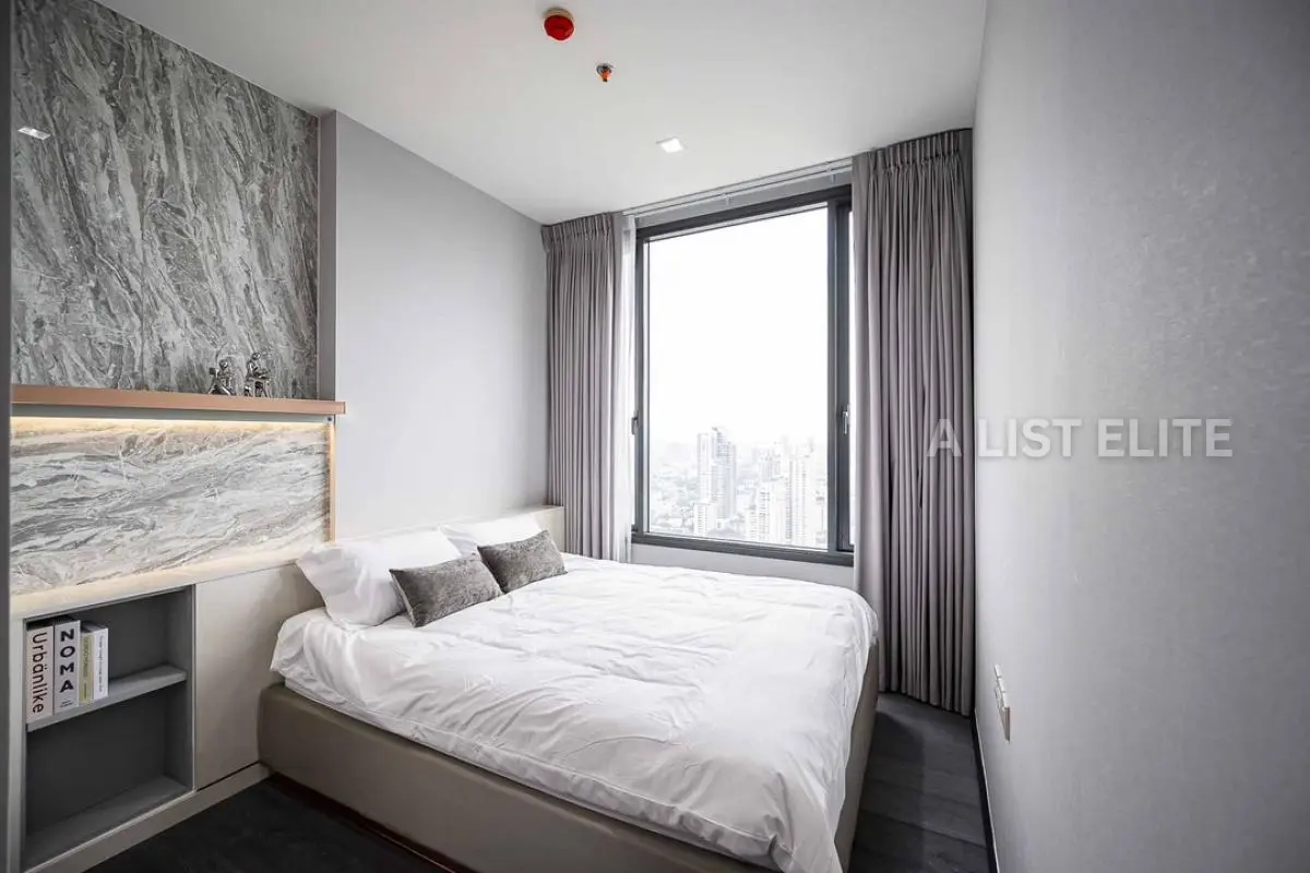 Edge Sukhumvit 23