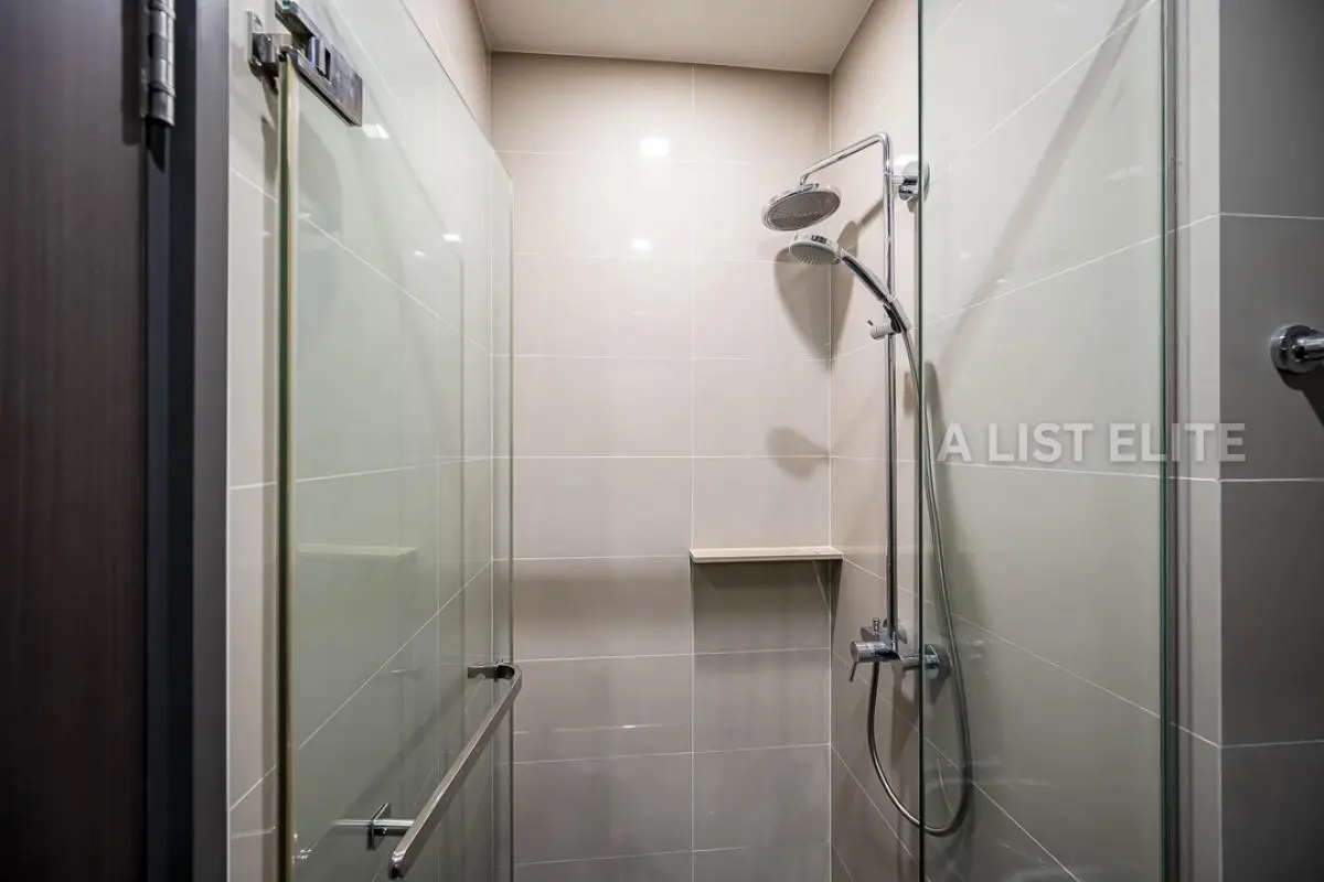 Edge Sukhumvit 23
