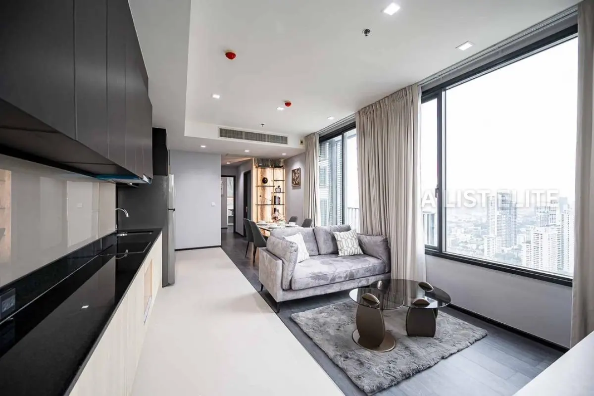 Edge Sukhumvit 23