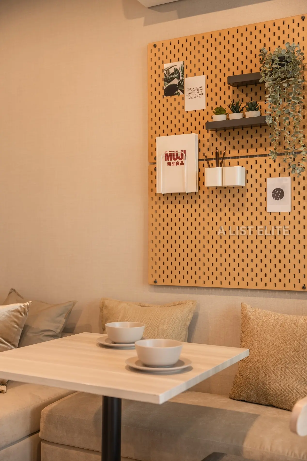 Ideo Mobi Sukhumvit East Point