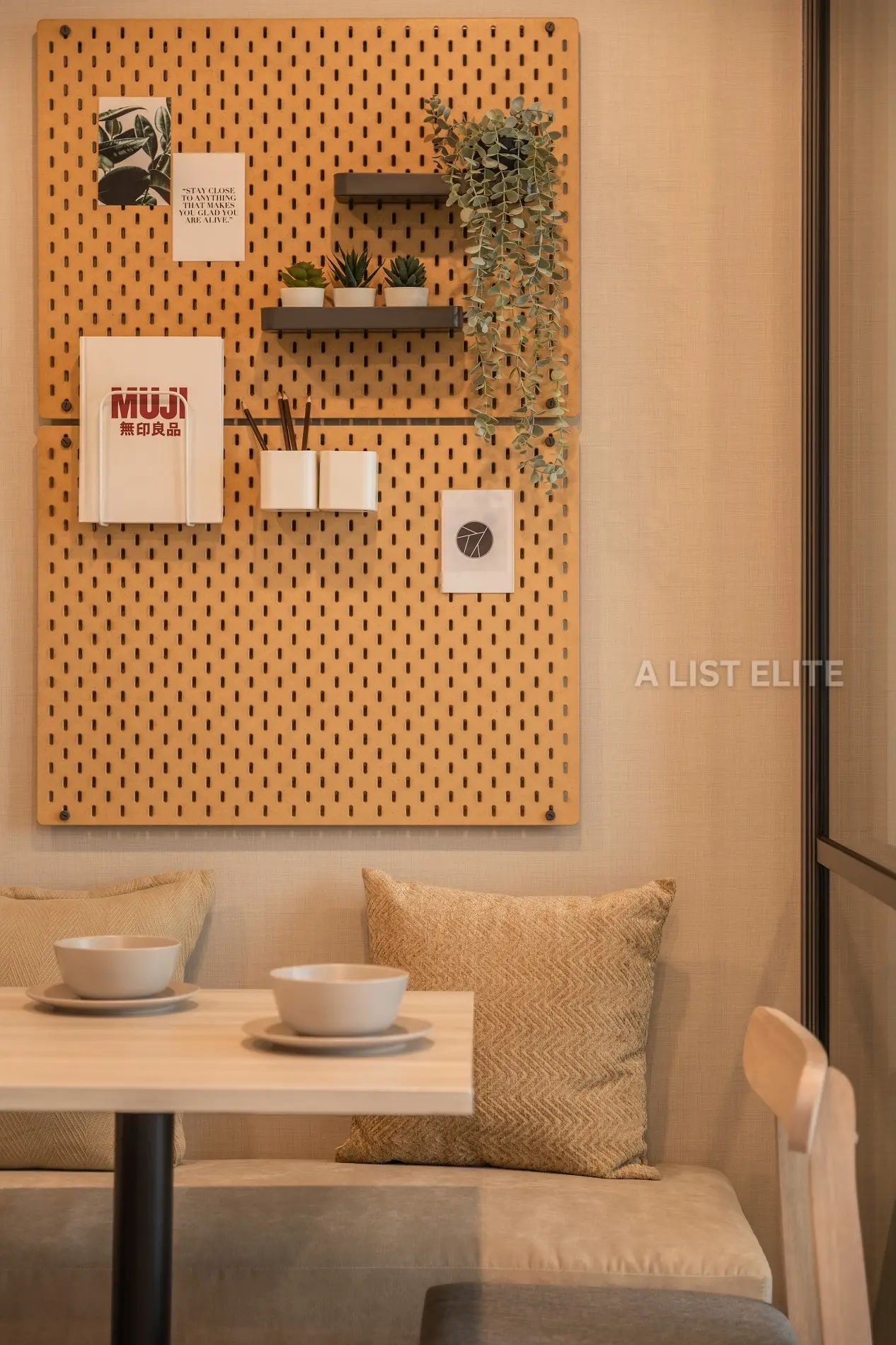 Ideo Mobi Sukhumvit East Point