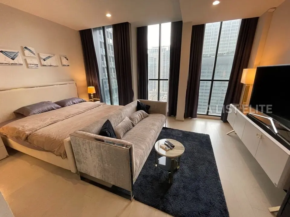 Noble Ploenchit