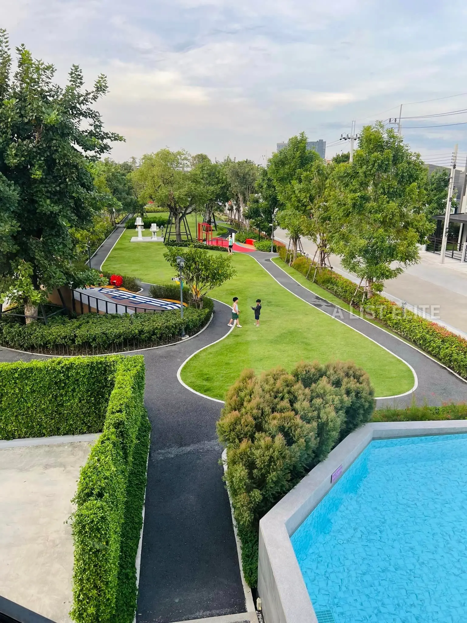 พลีโน่ สุขุมวิท-บางนา 2