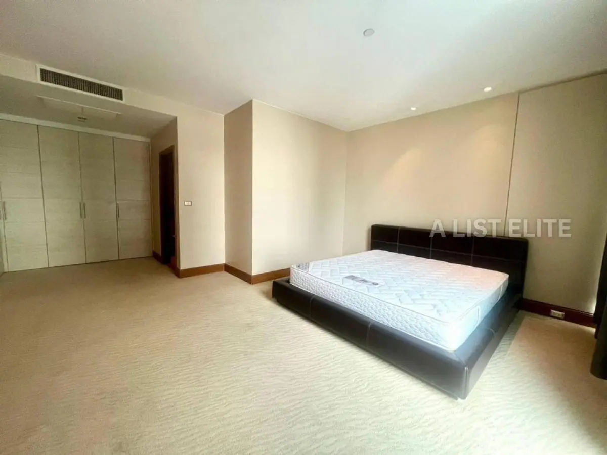 Ascott Sathorn