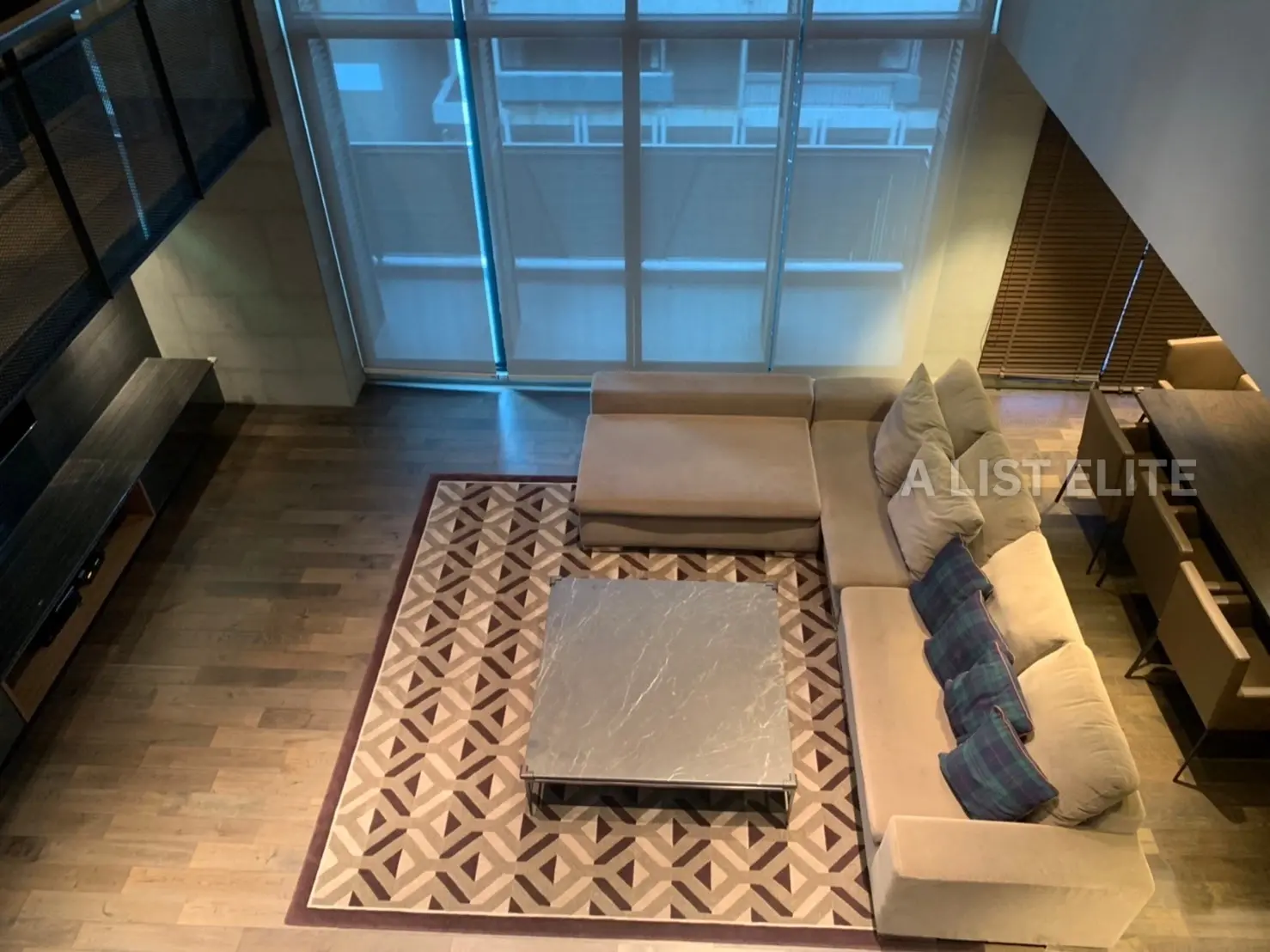 Rende Sukhumvit 23