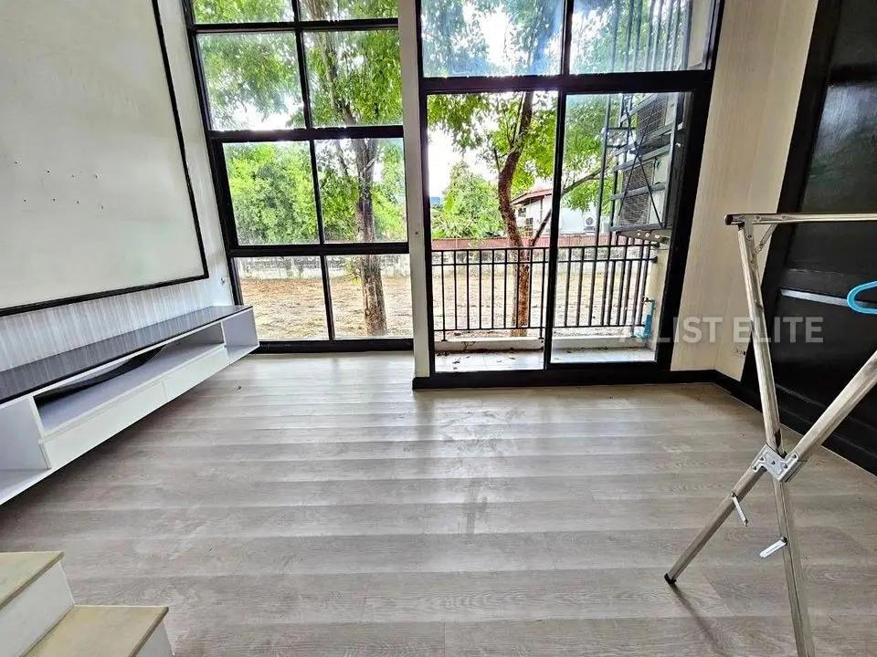 บ้านในแบริ่งซอย 5