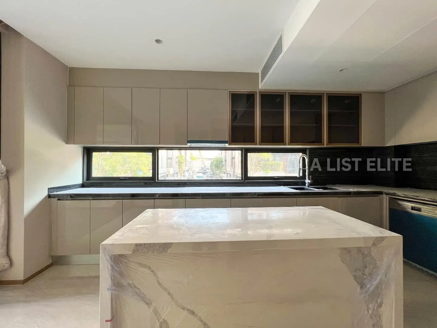 Villa Anina Sathorn-Yenakart