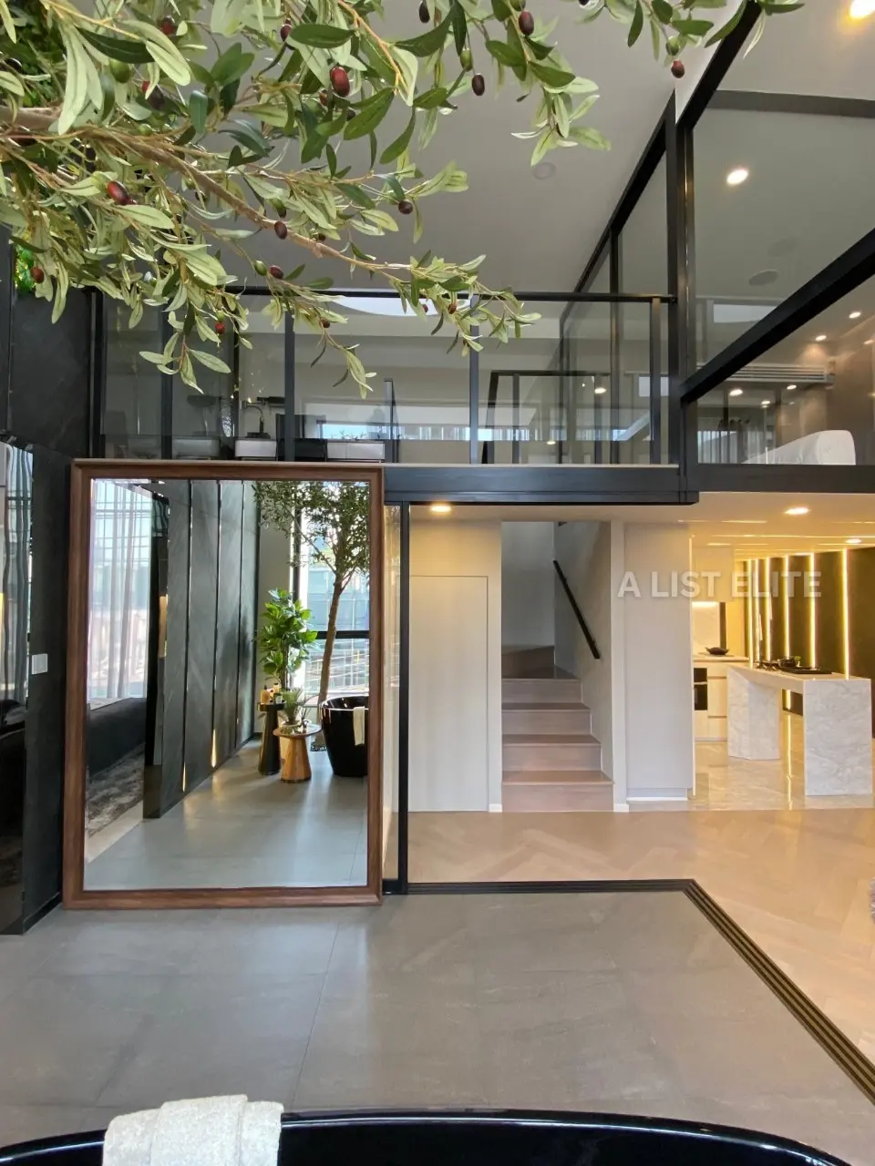Origin Thonglor World