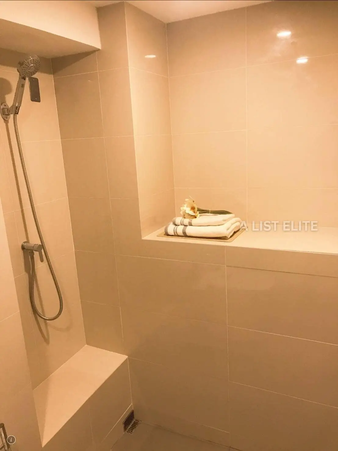 Knightsbridge Prime Sathorn