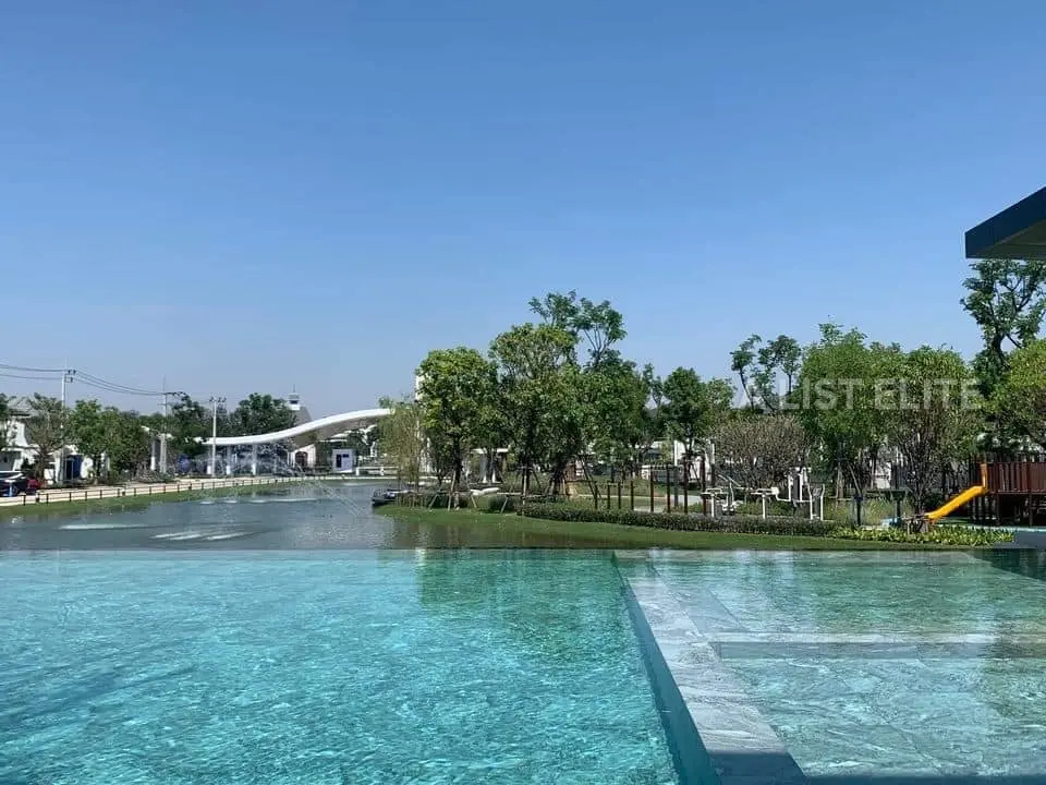 บ้านใกล้เมกะ บางนา