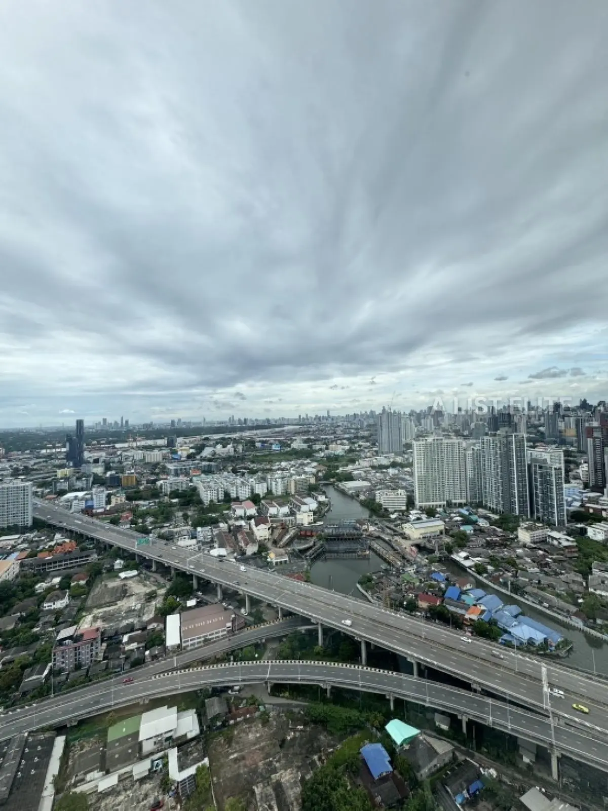 สยามเซ็น สุขุมวิท 48