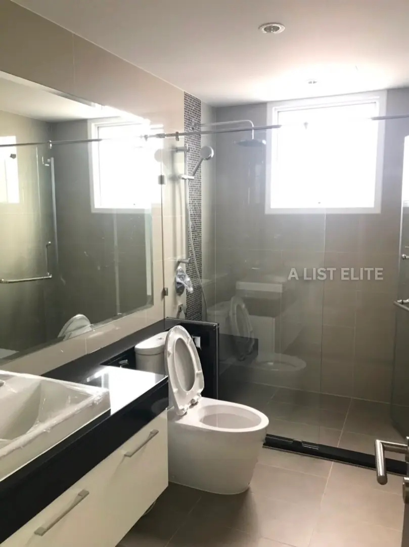 SUPALAI ELITE PHAYATHAI