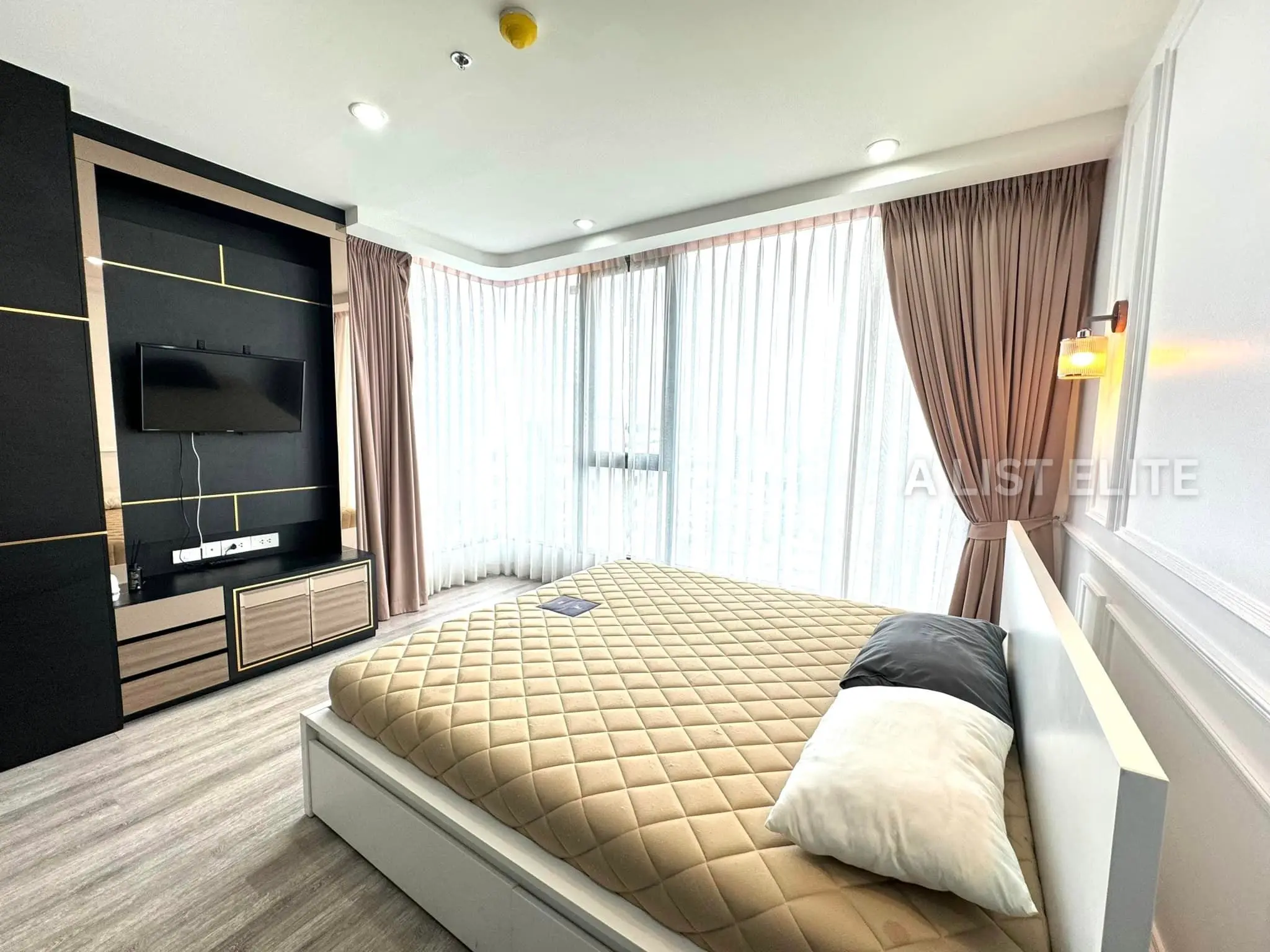 ไอดีโอ โมบิ สุขุมวิท 66