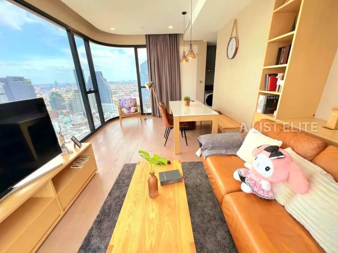 Ashton Chula - Silom
