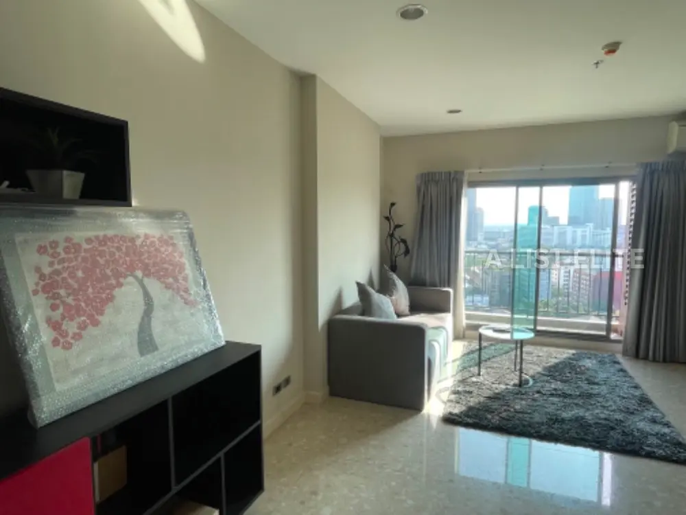 The Crest Sukhumvit 34