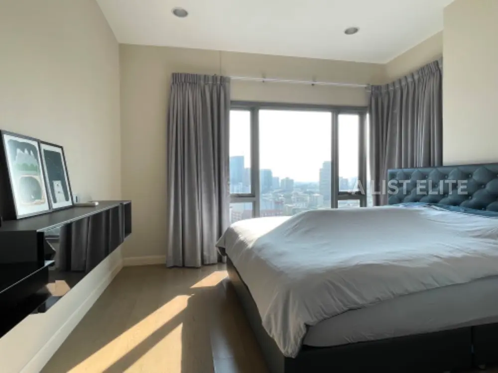 The Crest Sukhumvit 34