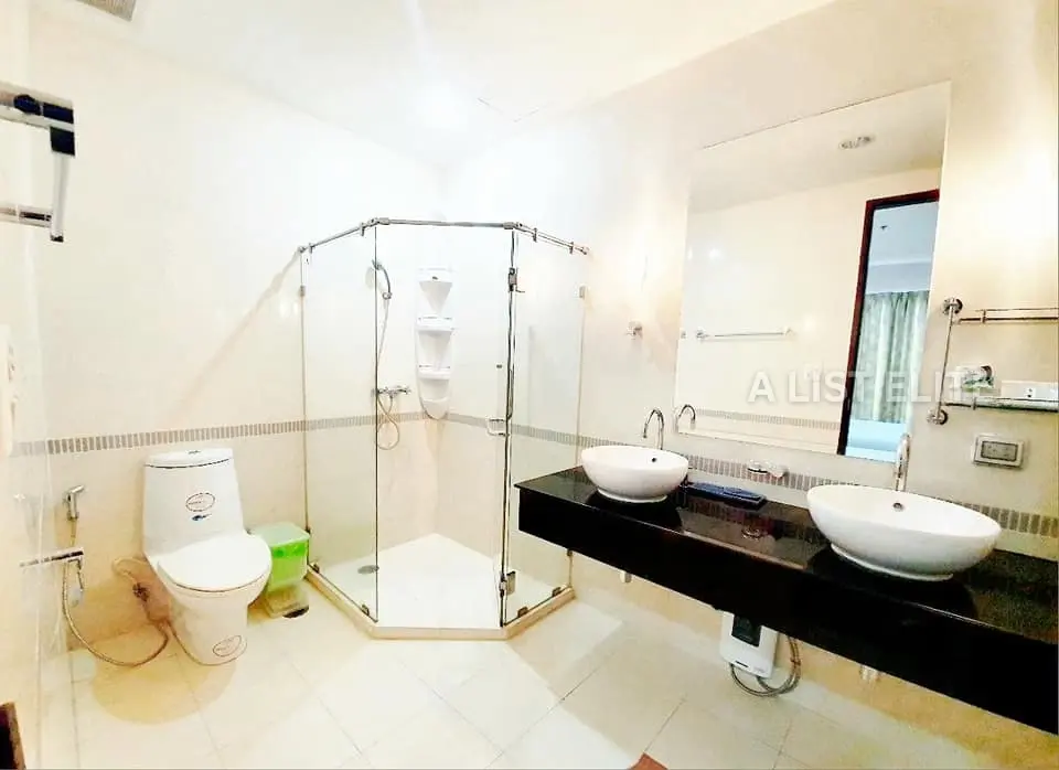 Baan Klang Krung Siam - Pathumwan
