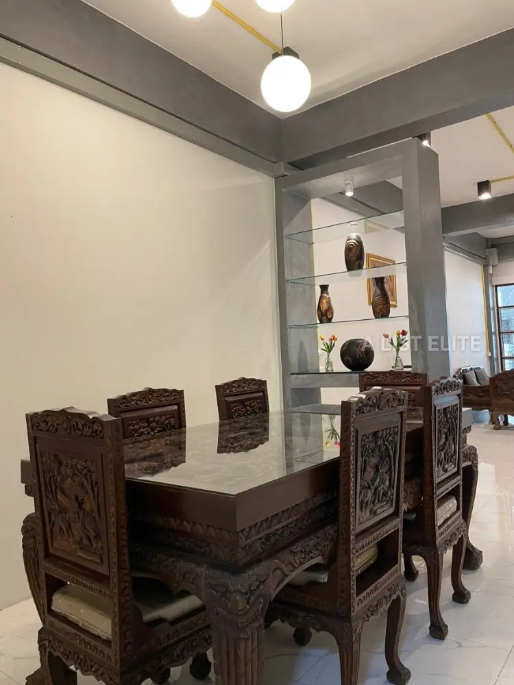 Townhouse in Bang Phlat