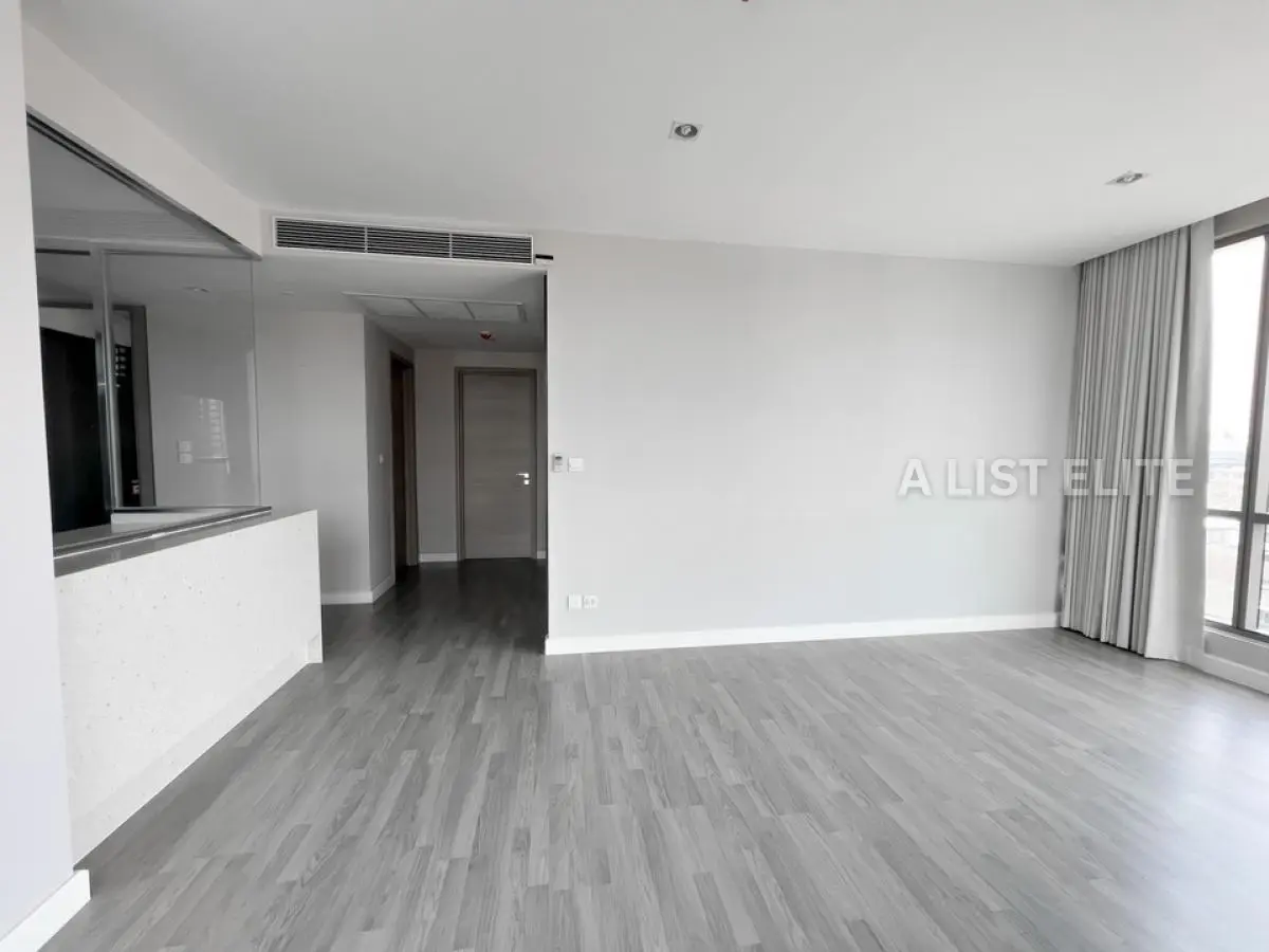 La Chambre Rama 4