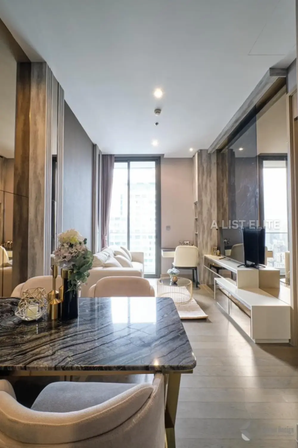 L'ESSE AU COMPLEXE SINGHA