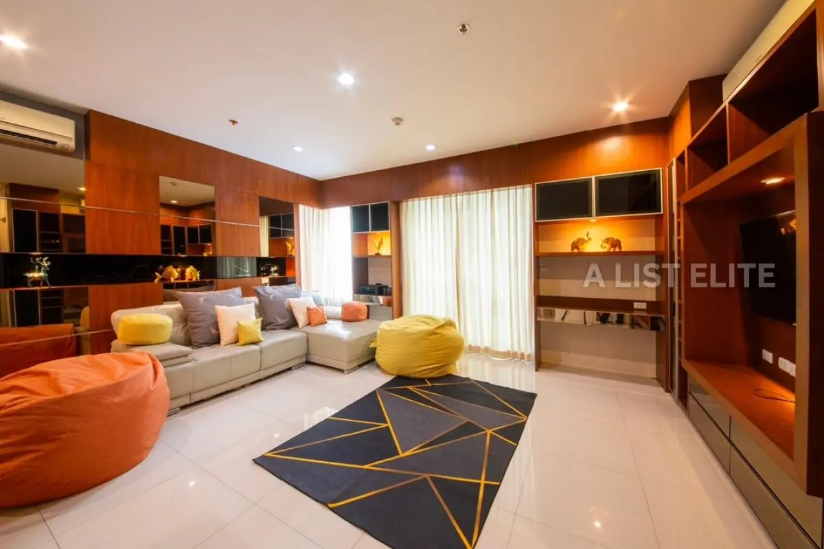 Villa Asoke