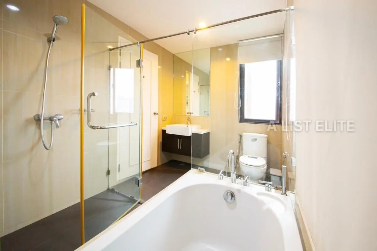 Villa Asoke