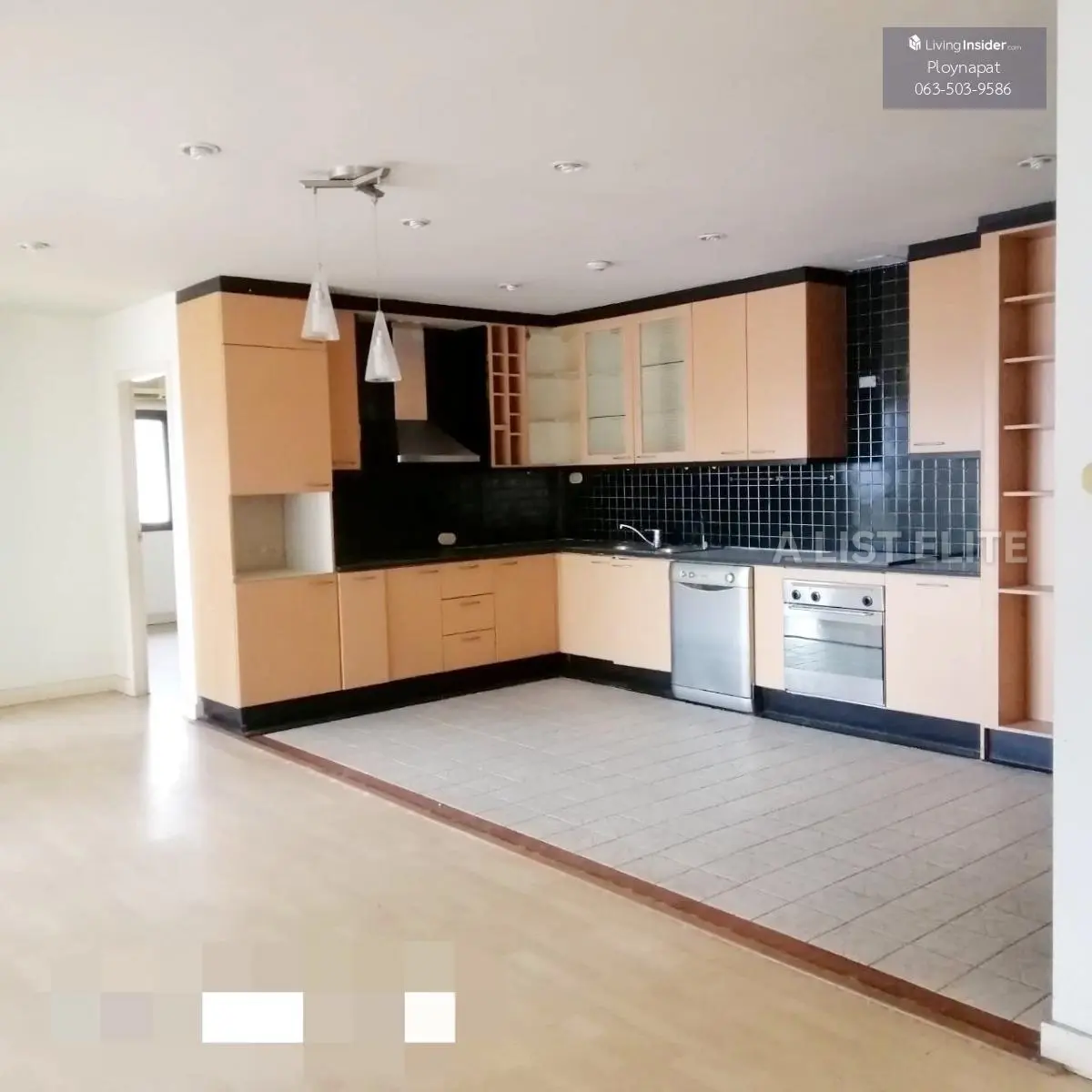 Aree Place Sukhumvit 26