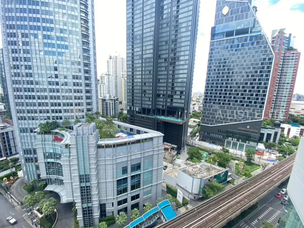 Siri à Sukhumvit