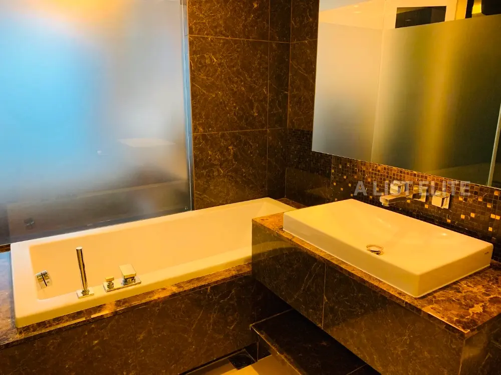L'Adresse Sukhumvit 61