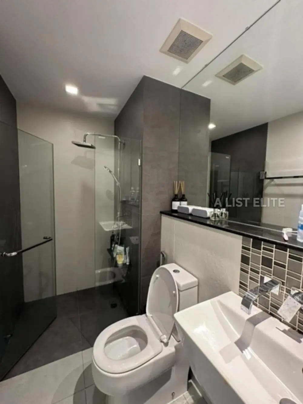 Urbano Absolute Sathon - Taksin