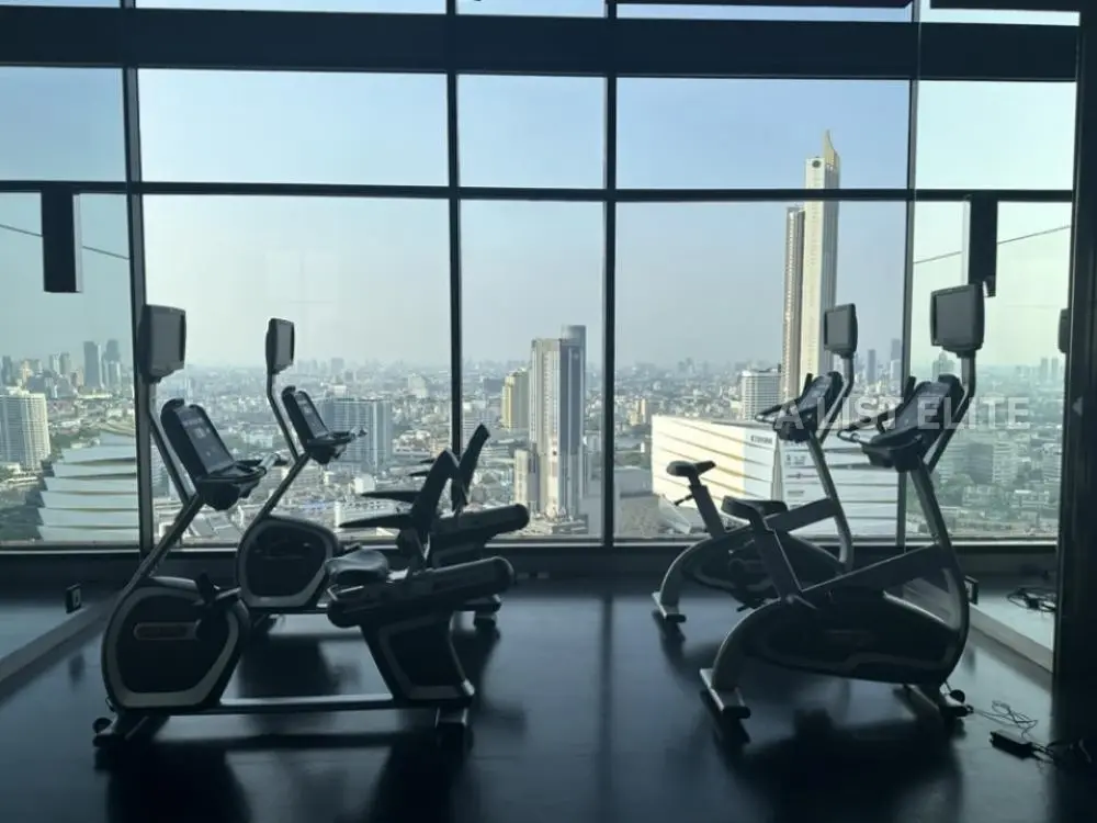 Urbano Absolute Sathon - Taksin