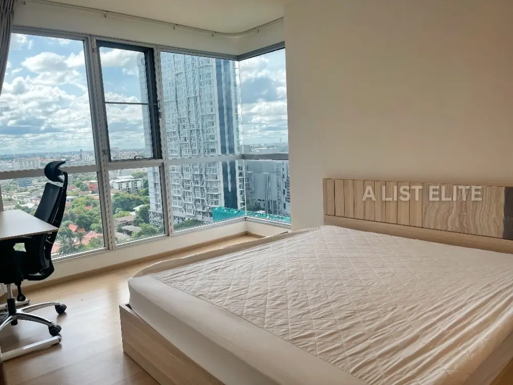 Rhythm Sukhumvit 50