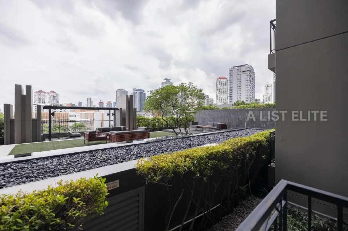 The Crest Sukhumvit 34