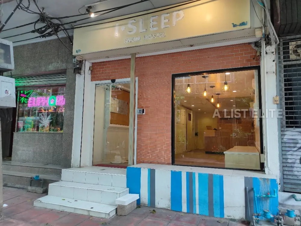 Shophouse près de l'hôtel Pullman G