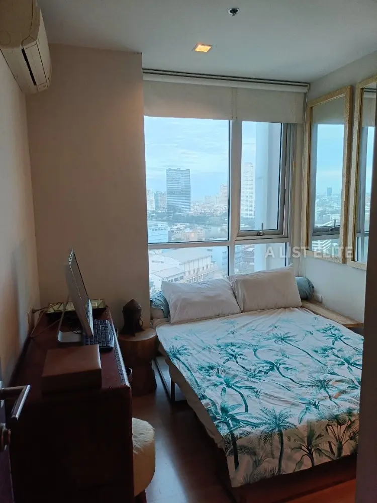 Rhythm Sathorn