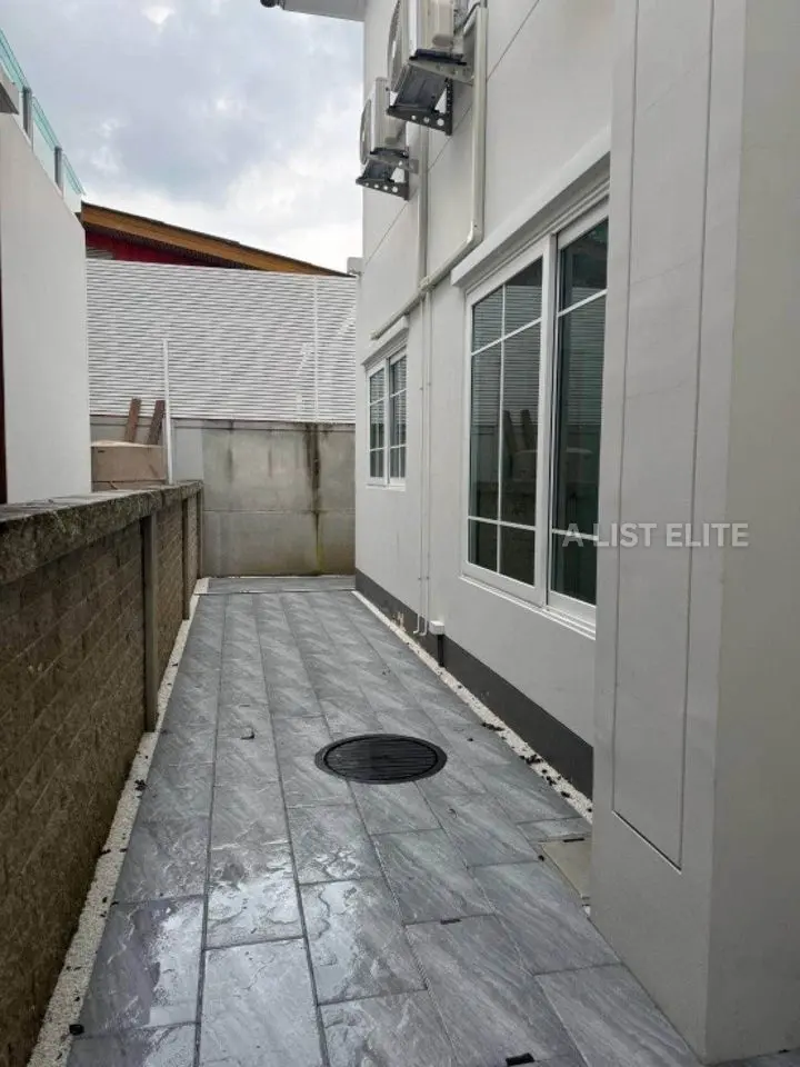Grandio Sathorn