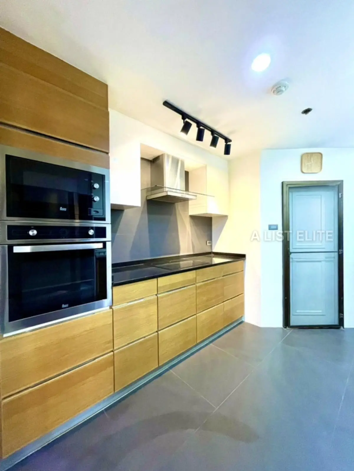 Le Condominium Waterford