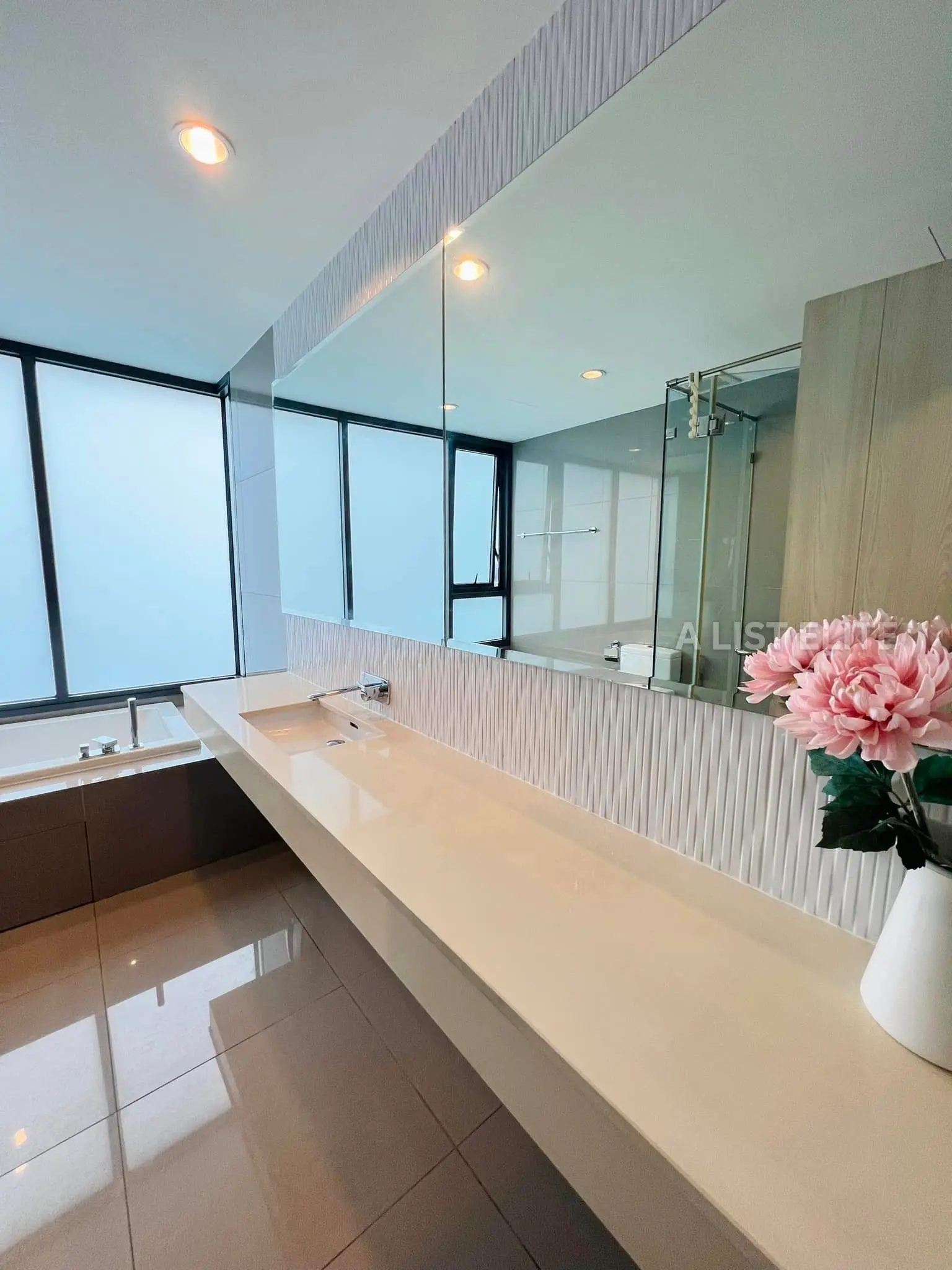 Rhythm Sukhumvit 42