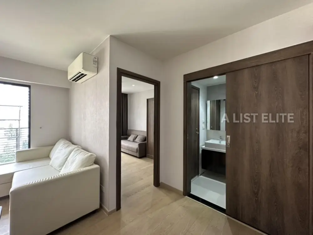 Runesu Thonglor 5