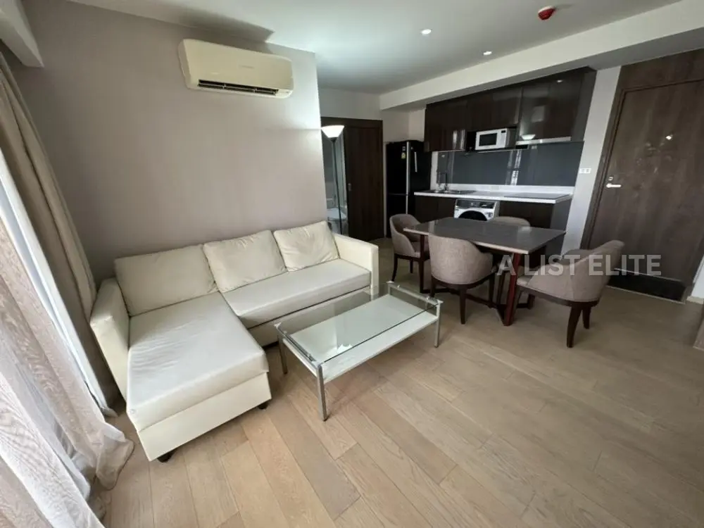 Runesu Thonglor 5