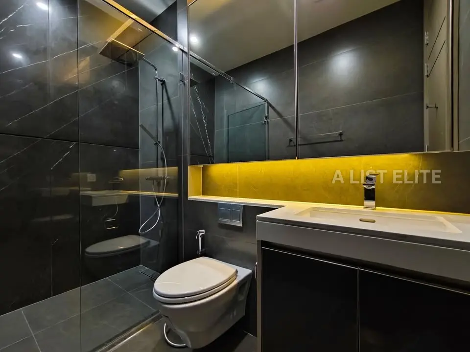 L'ESSE au SINGHA COMPLEX