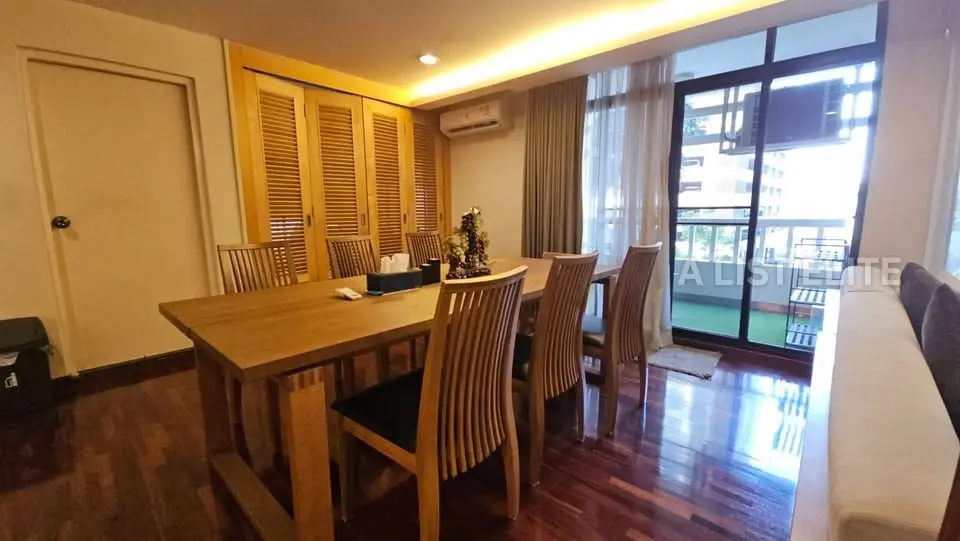 Condominium Ban Chan